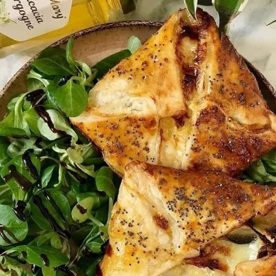 10-feuilletes-chevre-miel